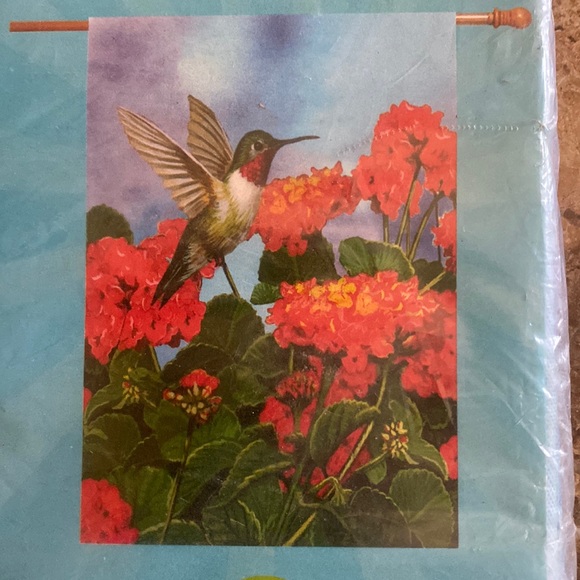 2/$15 HUMMINGBIRD Flag, Polyester, Large Outdoor or Indoor Decor, 28” x 40”, NWT - Picture 1 of 4